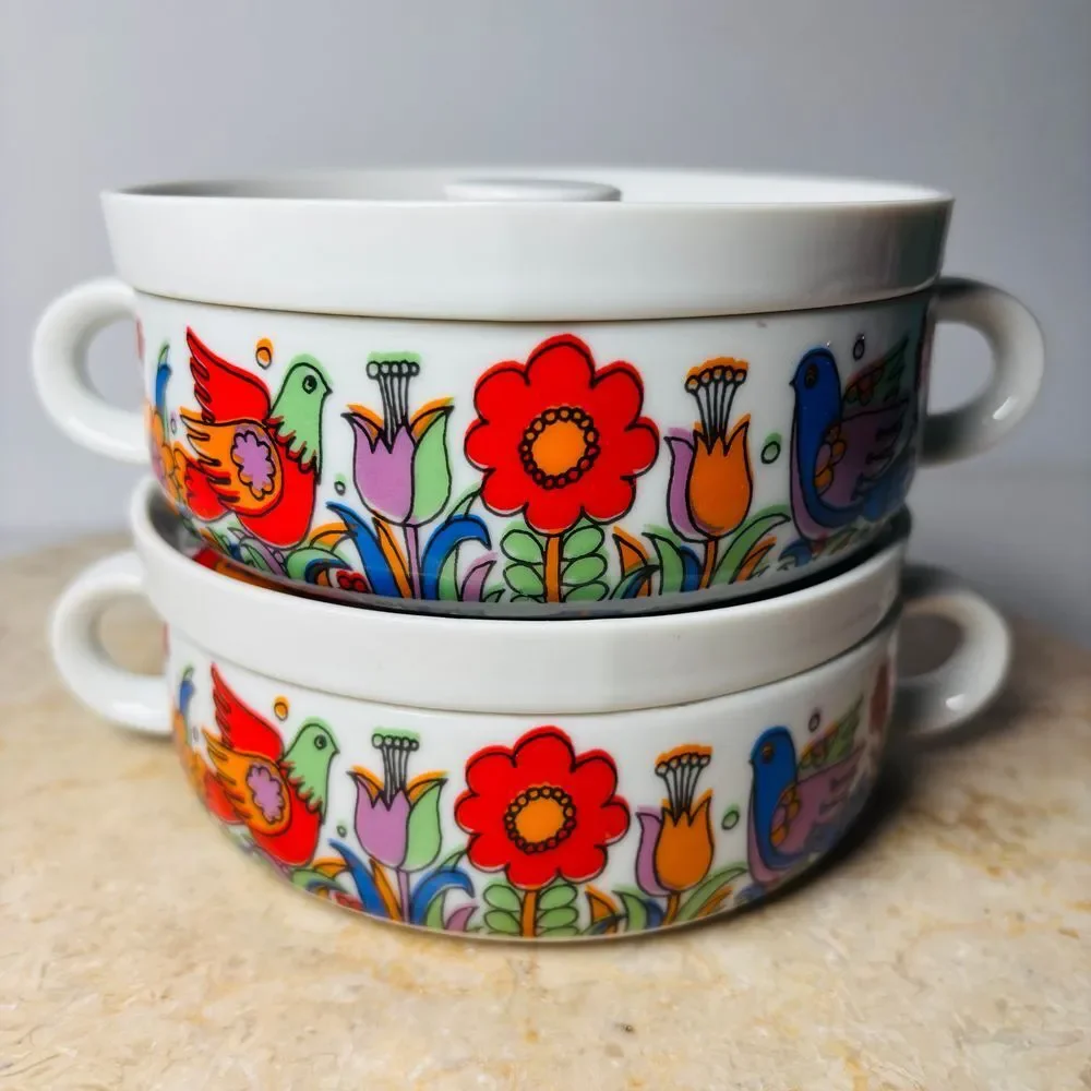 3 Vintage Crown Royal Porcelain Paradise Pattern Bowl & Lid Oven proof 3697‎